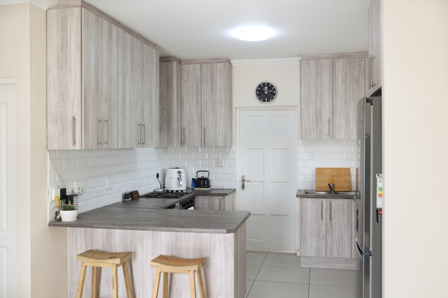 3 Bedroom Property for Sale in Somerset Forest Western Cape